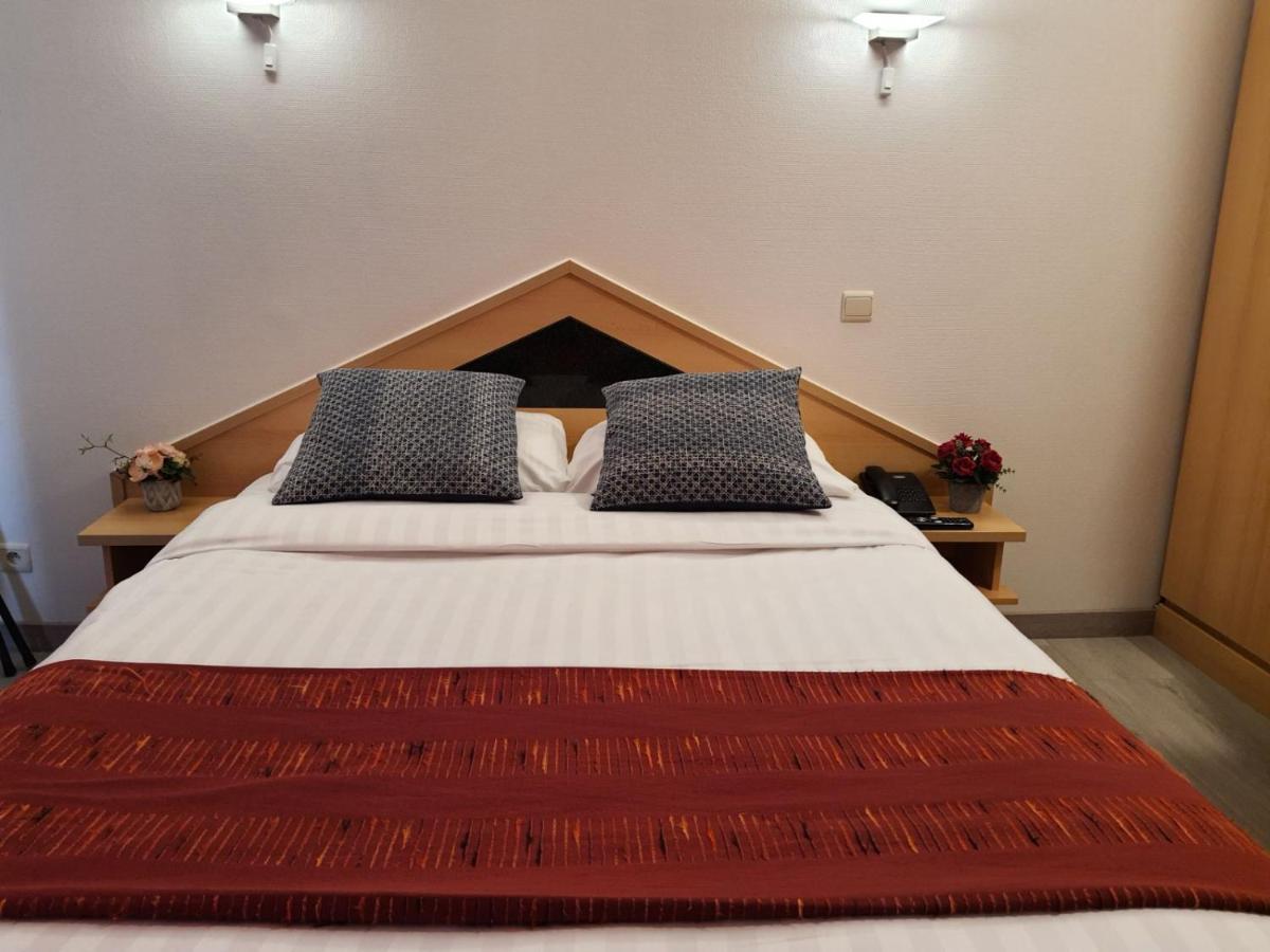 Hotel New Flanders Sint-Niklaas Bagian luar foto